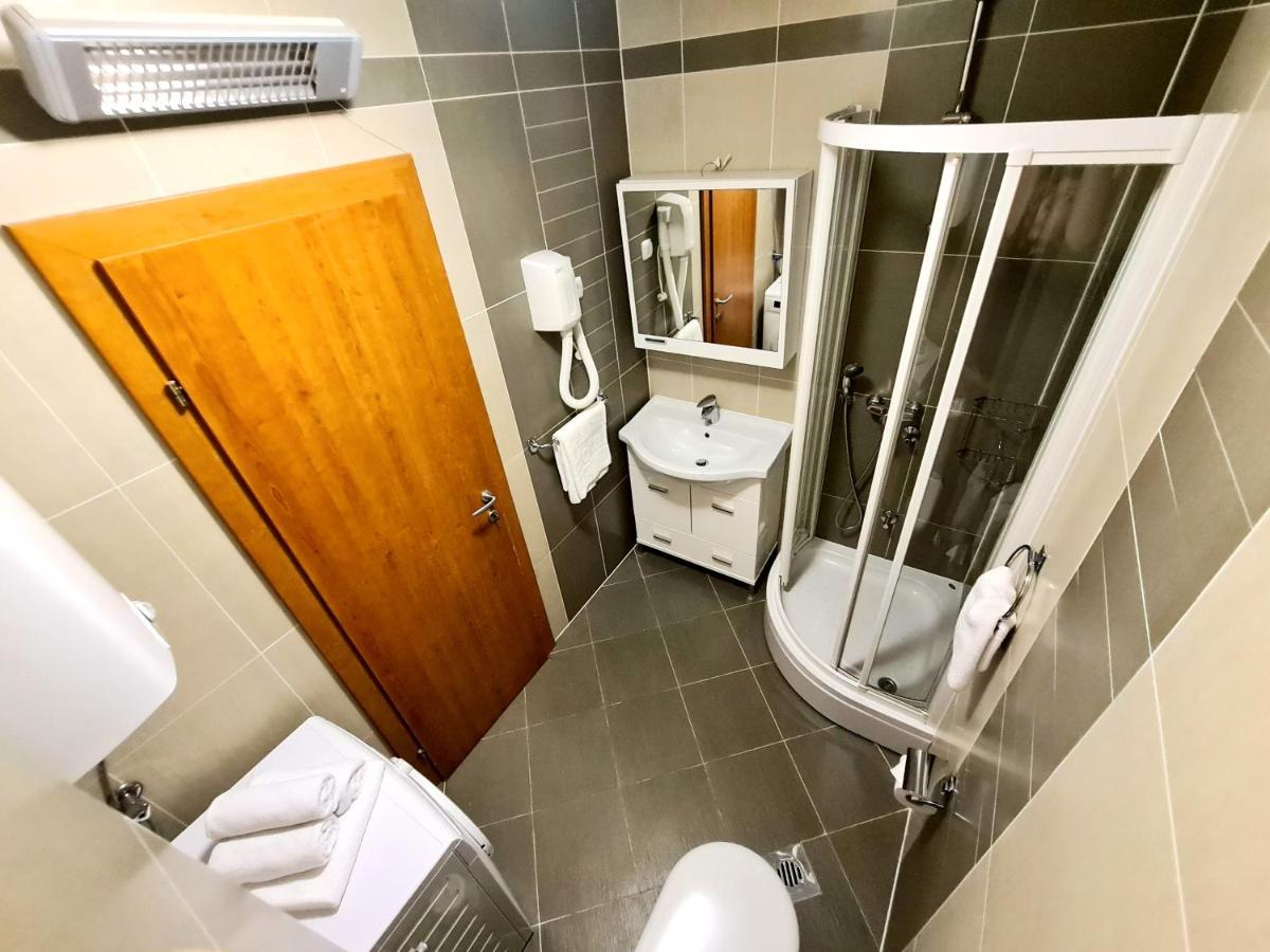 Apartments Veronika Makarska Exterior foto